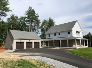 7 Wheeler Farm Rd, Bedford, NH 03110
