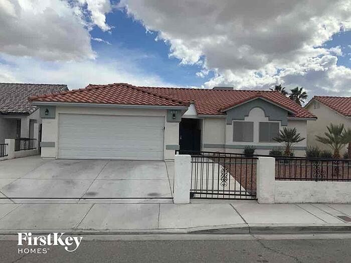 1st image of 535 Country Hill Dr