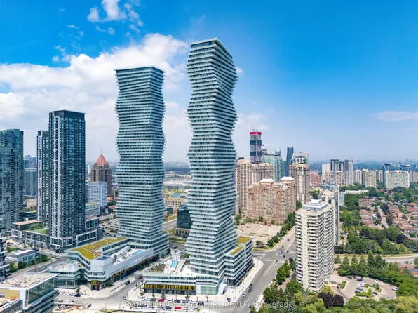 3883 Quartz Rd #2105, Mississauga, ON L5B 3V6