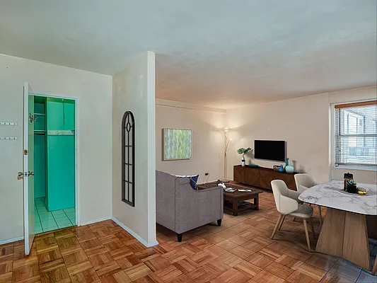 Sold by Robert E. Hill  | media 13