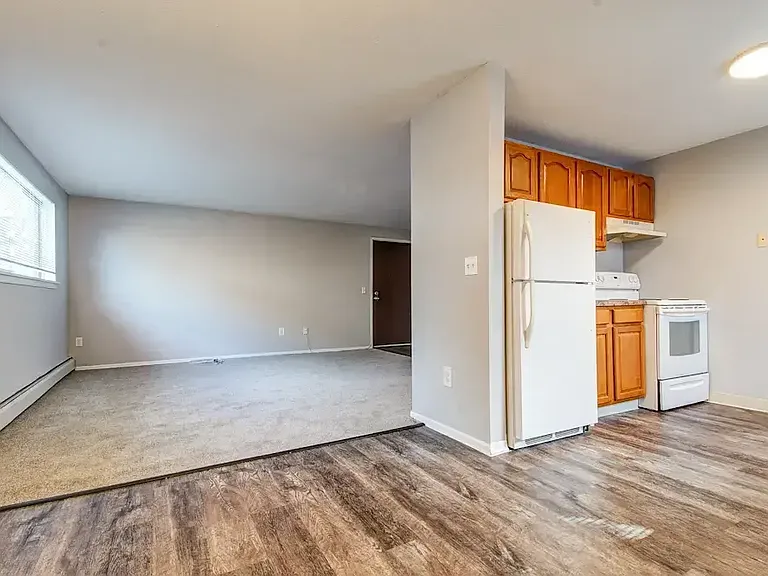 North Dohr Apartments — Photo 43