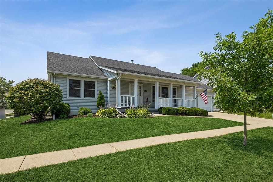 1st image of 2805 Somerset Dr