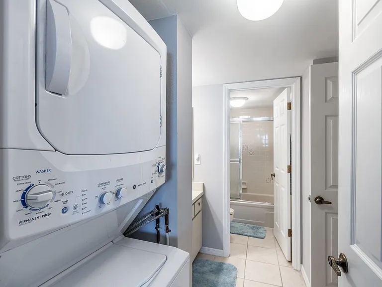 1477 Park Beach Cir #11 — Photo 34