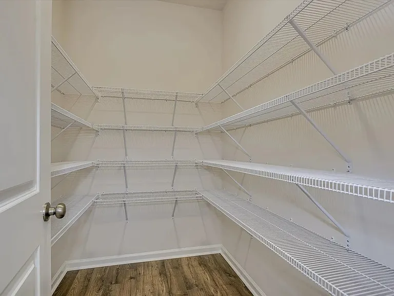 1021 Skidway Dr — Photo 20