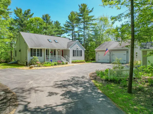 12 Hixon Hill Drive, Woolwich, ME 04579
