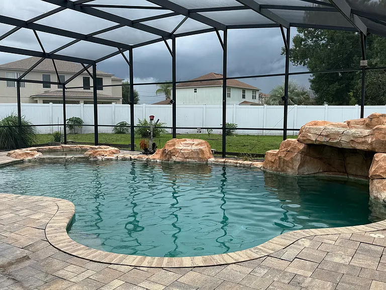 554 Bristol Cir — Photo 53