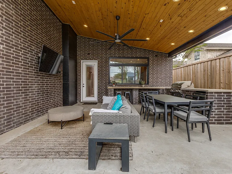 6023 Richmond Ave — Photo 42