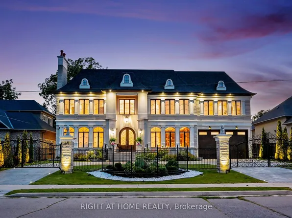 10 Yongeview Ave, Richmond Hill, ON L4C 7A4