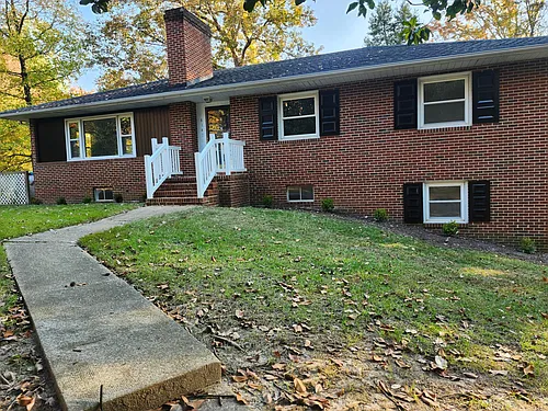 8147 N Mayfield Ln Photo 1