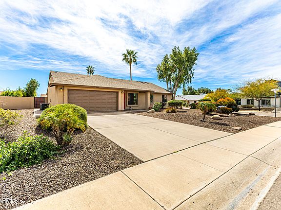 5th image of 6409 E GRANDVIEW Drive