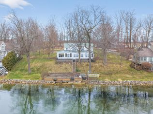 61305 Crooked Creek Rd, Cassopolis, MI 49031