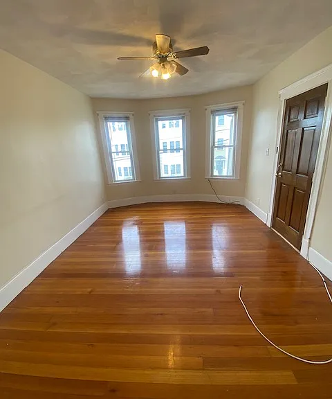 9 S Waverly St #2 — Photo 1