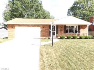 7669 Bunker Hill Rd, Middleburg Heights, OH