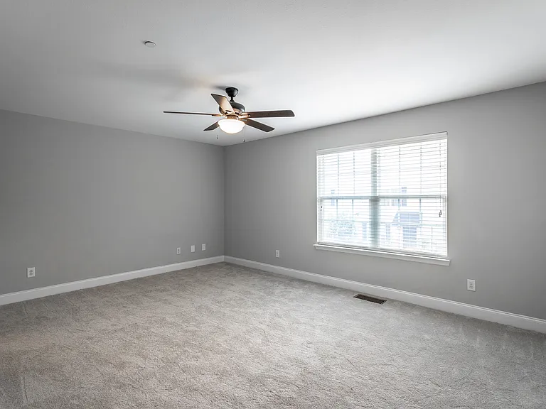 1156 Maple Tree Ln — Photo 13