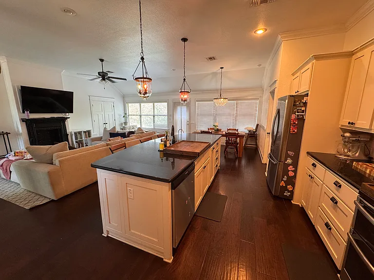 1803 Green Haven Dr — Photo 9