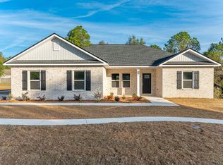 6474 Burleson Blvd, Crestview, FL 32539