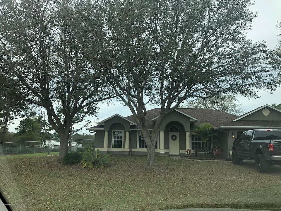 2nd image of 3740 Crista Jean Ave