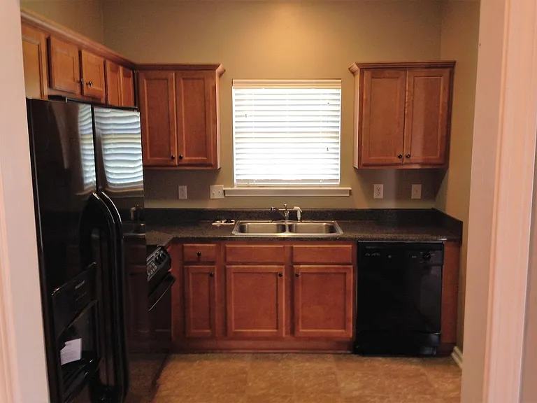 504 Reach Dr — Photo 7