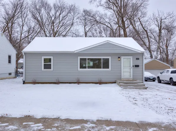 1521 63rd St, Des Moines, IA 50311