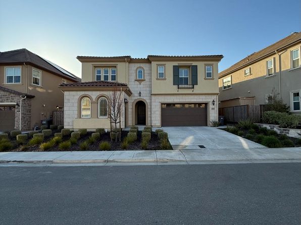 2962 Delamar Dr, Dublin, CA 94568