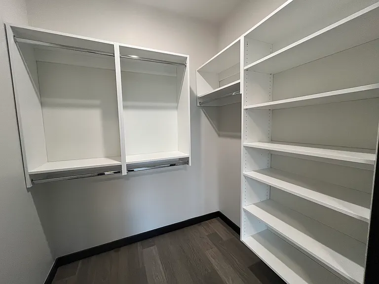 130-132 Mallory Ave #307 — Photo 10