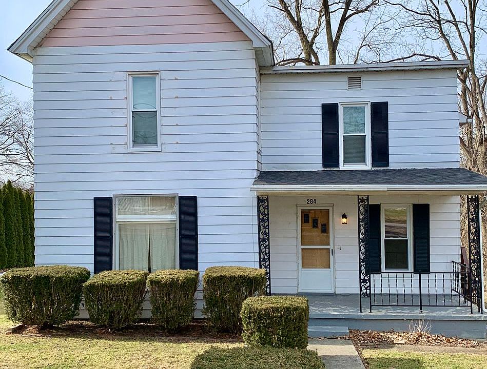1st image of 284 Sycamore St #A