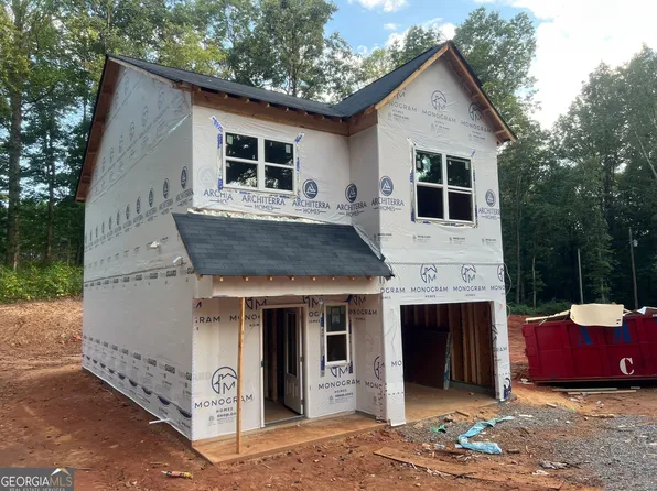 282 Montego Bay Trl, Clarkesville, GA 30523
