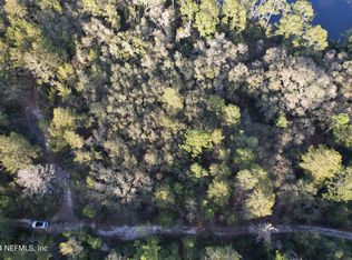 110 Lakeshore Dr, Satsuma, FL 32189