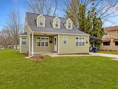1335 Main St, Pella, IA, 50219