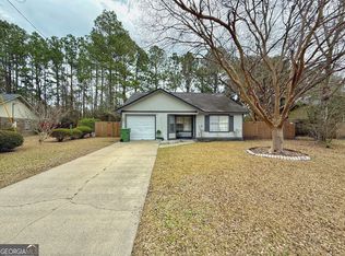 665 Windhaven Dr, Hinesville, GA 31313