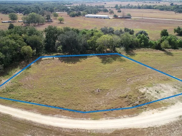 511 County Road 362 Lot 9, Shiner, TX 77984