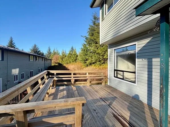 3250 Denali Ave APT 8, Ketchikan, AK 99901