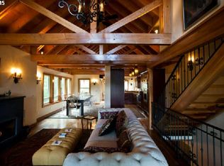 1318 Lincoln St, Hood River, OR 97031