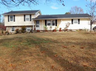 7328 Carpenter Rd, Knoxville, TN 37931