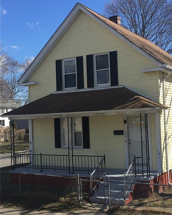 1st image of 104 Budlong Ave