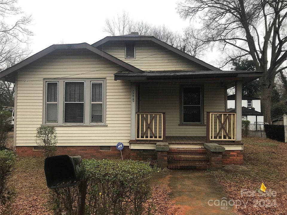 1st image of 2301 Celia Ave