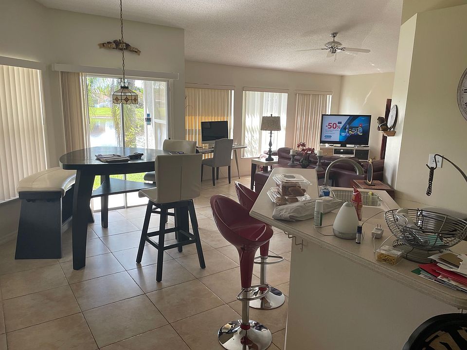 1st image of 12867 Waterhaven Cir