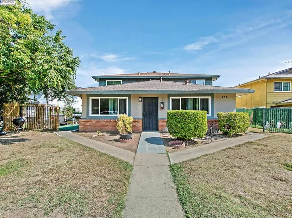 916 Dornajo Way, Sacramento, CA 95825