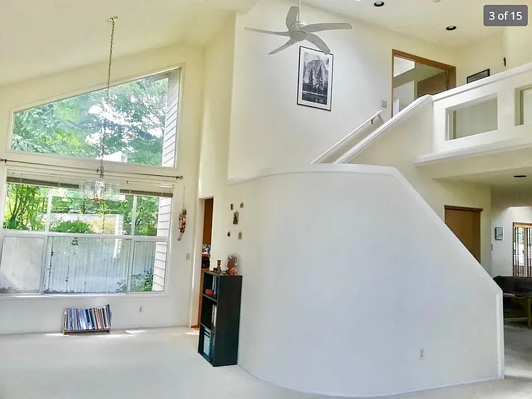 25319 SE 36th Ct — Photo 5