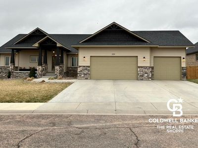 2104 Inland Ave, Garden City, KS, 67846