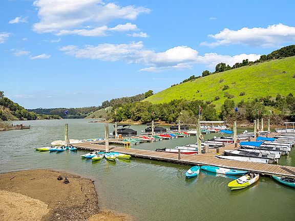 Close to Lake Chabot Marina