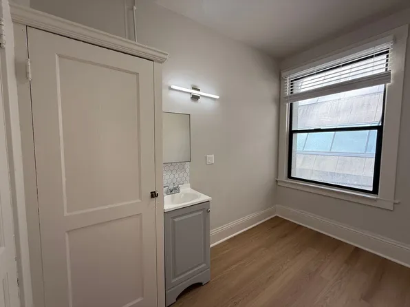 668 Clay St, San Francisco, CA