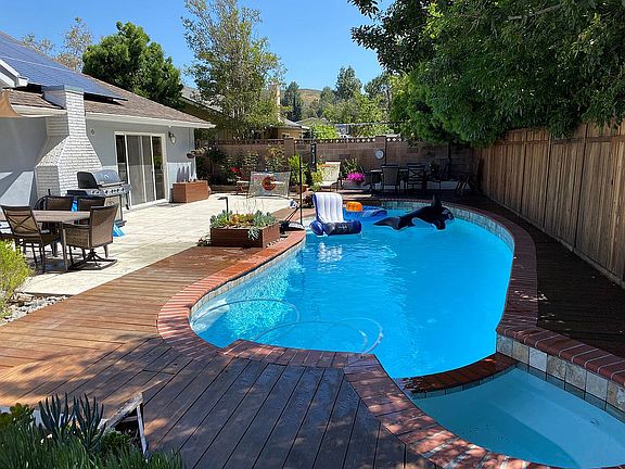3rd image of 6536 E Tamarind St