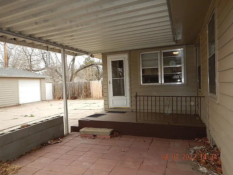 964 S 9th St — Photo 5