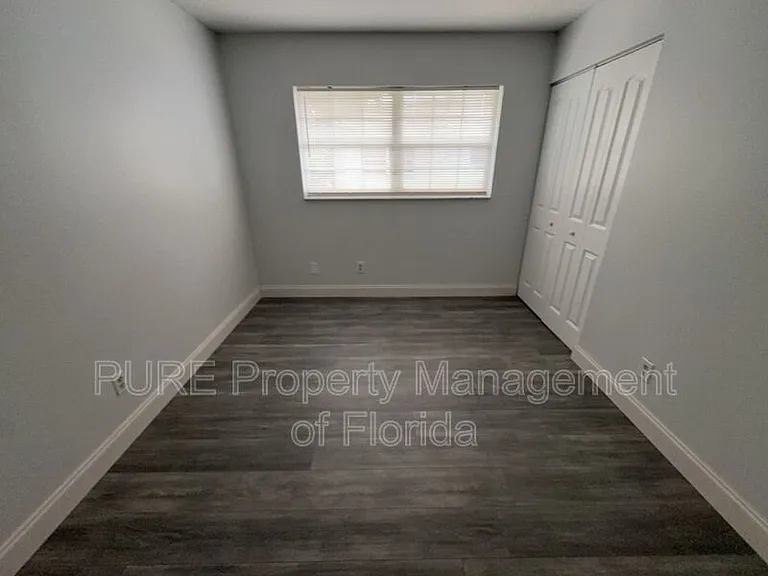 454 Fairways Cir #B204 — Photo 24