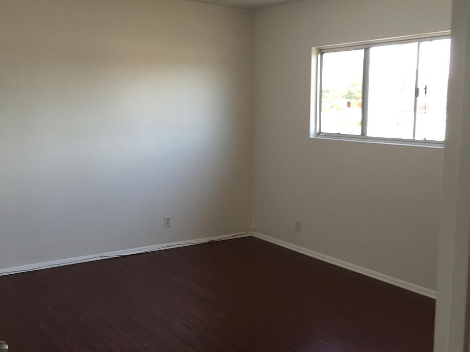 1st image of 1060 S Sherbourne Dr APT 302