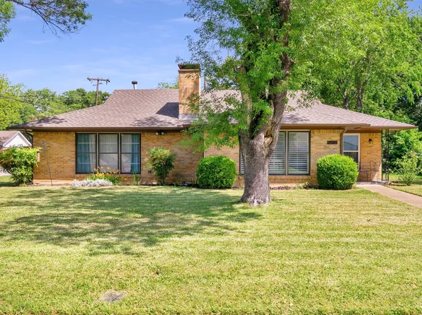 2949 Maydelle Ln, Farmers Branch, TX 75234