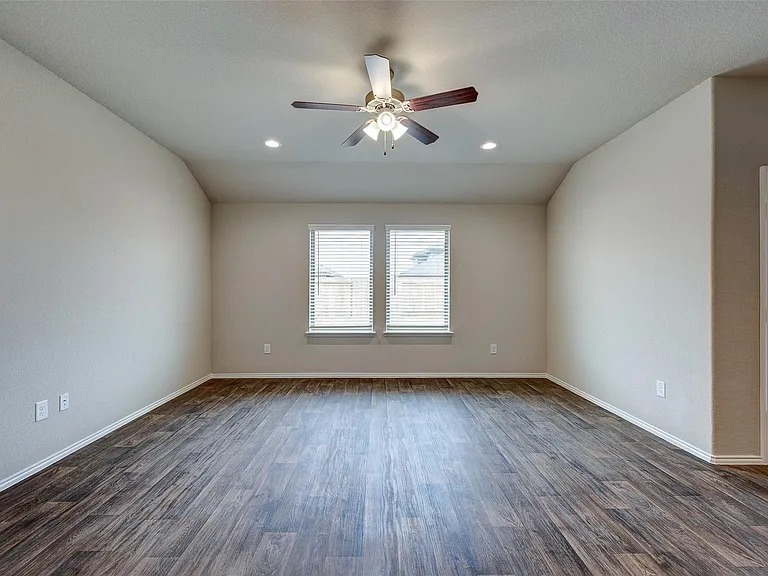 1710 Goose Island Ln — Photo 36