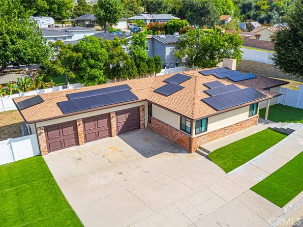 7925 Ellenbogen St, Sunland, CA 91040