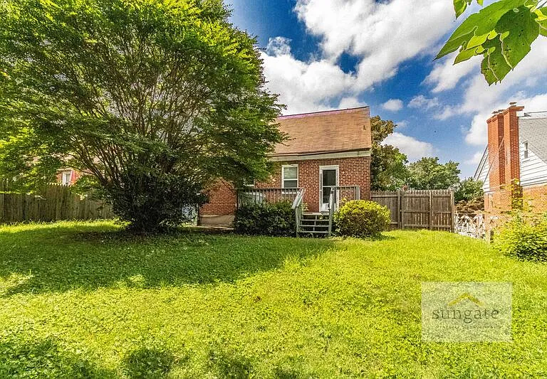 6017 Winthrope Ave — Photo 15